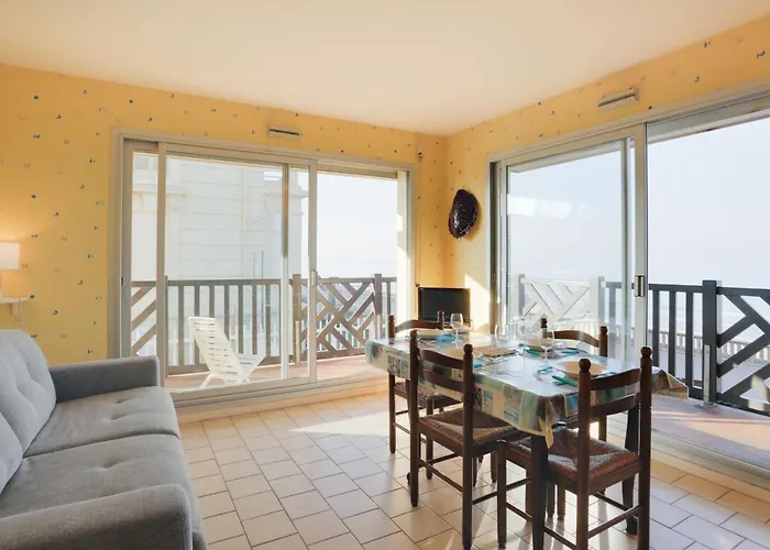 Apartament By Interhome Cabourg